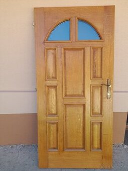 Masívne DUBOVÉ vchodové dvere 90 ľavé