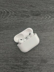 Apple AirPods Pro 2