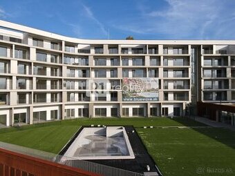 TOP INVESTÍCIA: Nový 2-izbový apartmán A8 s predzáhradkou v