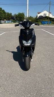 Yamaha aerox 50cc r.v 2011