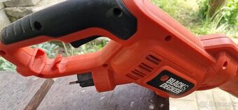 krovinorez Black Decker elektrický