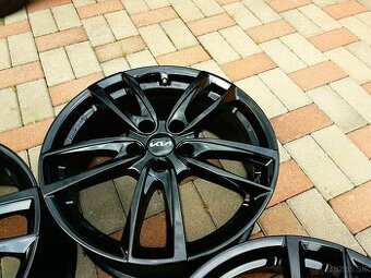 Kia,proceed, hyundai 5x114,3 r18