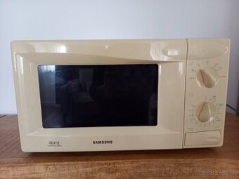 Mikrovlnka Samsung