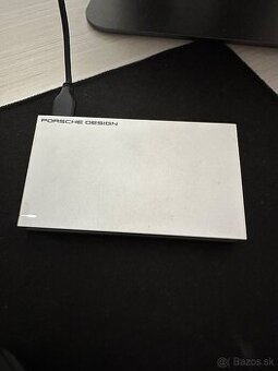 LaCie Porsche Design Mobile Drive 1TB