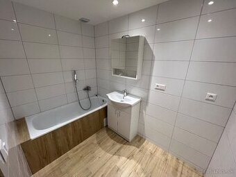NA PREDAJ: Moderný 2-izbový byt po kompletnej rekonštrukcii