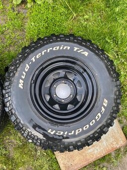 31x10,5 r15
