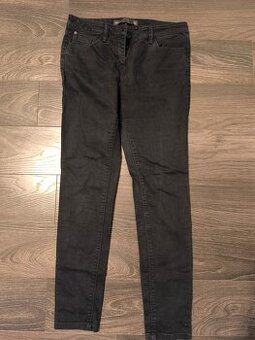 Skinny next 12L sedí na veľ. 40 NOVÉ