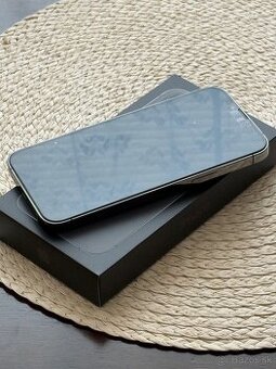 Iphone 13 Pro Max 90% bat