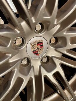 5x130 r21 Porsche cayenne q7 touareg