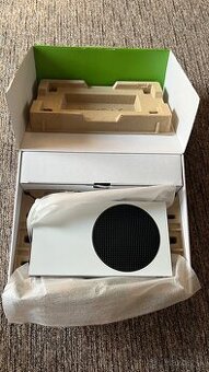 Predám Xbox Series S – 500 GB