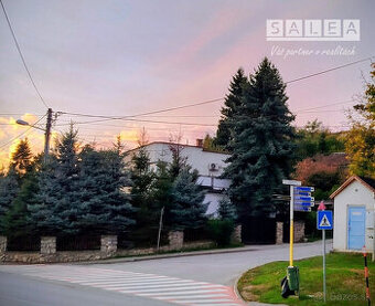Trojpodlažný RD s veľkou záhradou v Moldave nad Bodvou