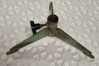 Retro stojan na stromček