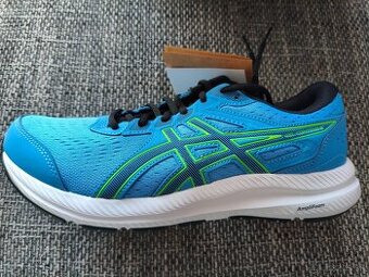 Asics tenisky botasky sportova obuv