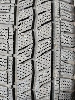 Hankook RW12 215/60R17 C 109T