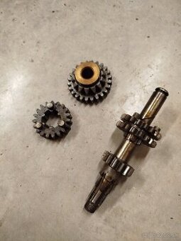 Prevodovka Jawa pionier 555