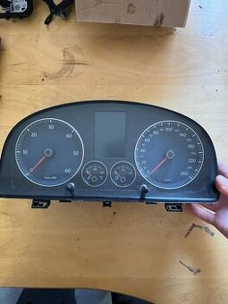 Budíky Maxidot Touran Diesel. Displej plne funkčný