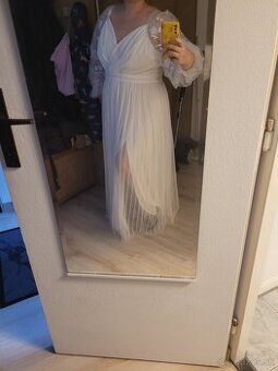 Svadobne/popolnocne saty