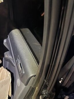 ford focus 2006 lave zadne dvere