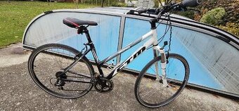 Dámsky bicykel CTM,minimálne používaný v bezchybnom stave