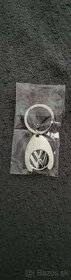 Prívesok na kľúč žetón do nákupného košíka znak: VW.