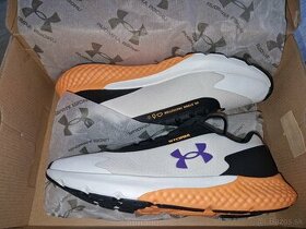 Under Armour UA Charged Rogue 3 Storm-GRN č. 43