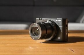 Sony Cyber-Shot DSC-RX100 V ( Mark 5)