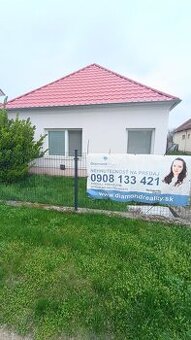 Na predaj ihneď obývateľný rodinný dom v obci  Rastislavice 