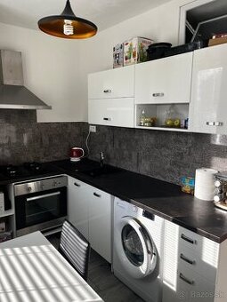 Na prenájom 1izbový byt s balkonóm na Západe v Poprade