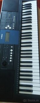 Predám yamaha psr 333