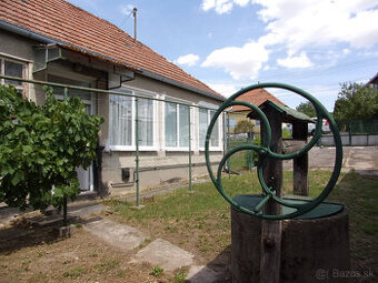 Znížená cena na predaj vidiecky dom, pôvodný stav, pozemok