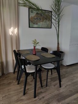 Lisabo IKEA stôl + stoličky