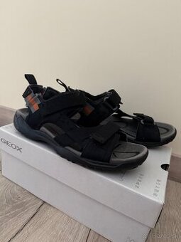 Geox sandále 42