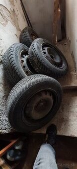 Predám zimné PNEU plus disky 175/65R14, rozteč  4x108