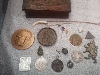 Mince, medaily rôzne