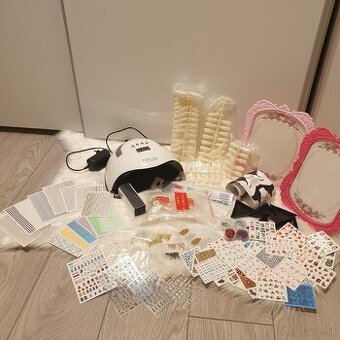 Sada na gelove nechty