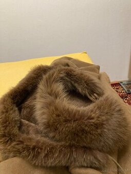 Kožuch dámsky slovenský s kapucňou