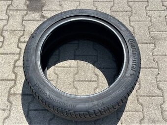 255/45R19 Continental