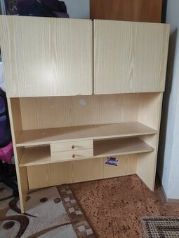 Predám nábytok, PVC rúru a garážovú bránu