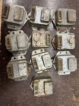 Predám regulátor NAPATIA 14V JAWA 350 a iné