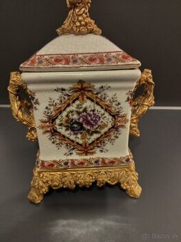 Vintage keramický box.