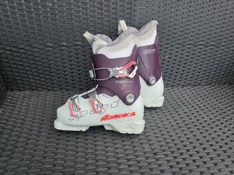 Detské lyžiarky Nordica vel. 22 - 22,5