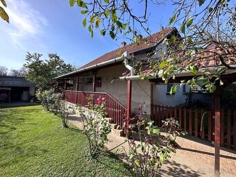 MAĎARSKO - SZENDRO  4 IZBOVÝ RODINNÝ DOM NA KĽUDNOM MIESTE - 1