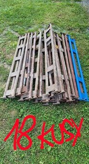 Predam haky lešenia