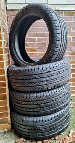Goodyear 235/50 R19 - 1