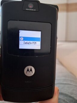 Motorola v3