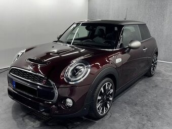 MINI Cooper S 2.0 Turbo Benzín r.v.2020 Kupovane nové v SR