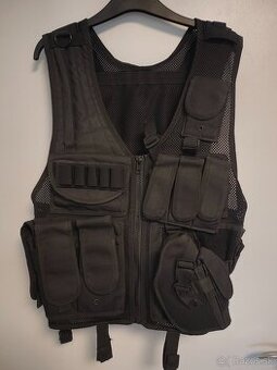 Airsoftová taktická vesta