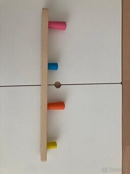 Detský stolík, stoličky, polička, vešiak - IKEA