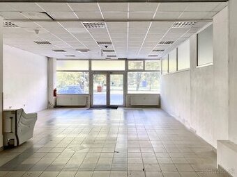 Na prenájom obchodné priestory Necpaly, 135 m2, Prievidza