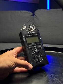 Tascam DR-40